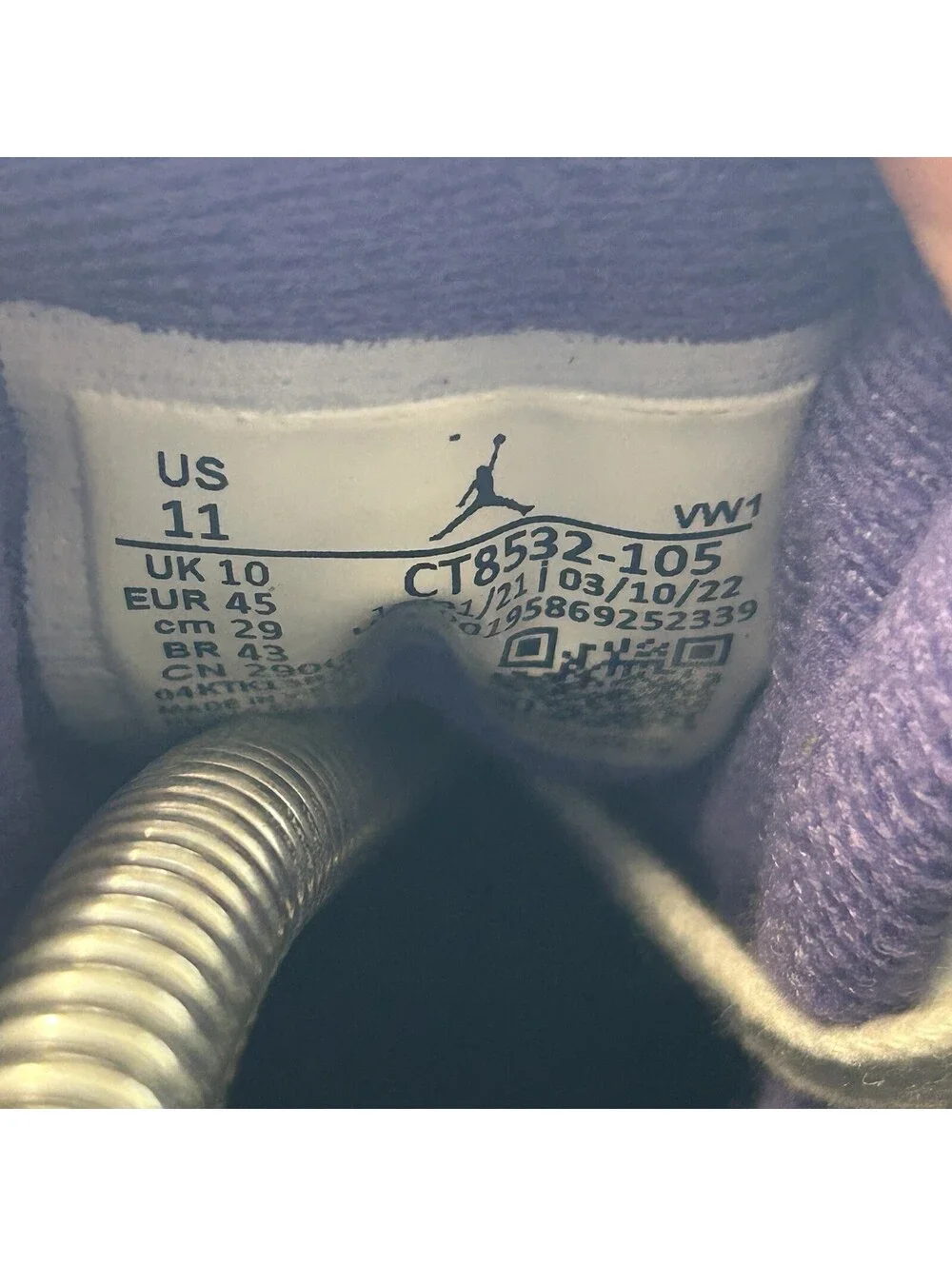 Air Jordan 3 Retro Dark Iris - Size 11 - (CT8532-105)